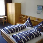 Hotel Haus Möwe *